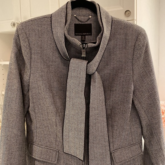 Banana Republic jacket - Picture 1 of 11